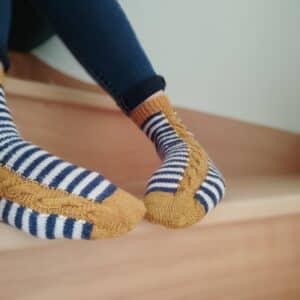 Sinapis - Chaussettes au tricot - Intarsia - Maloraé Designs