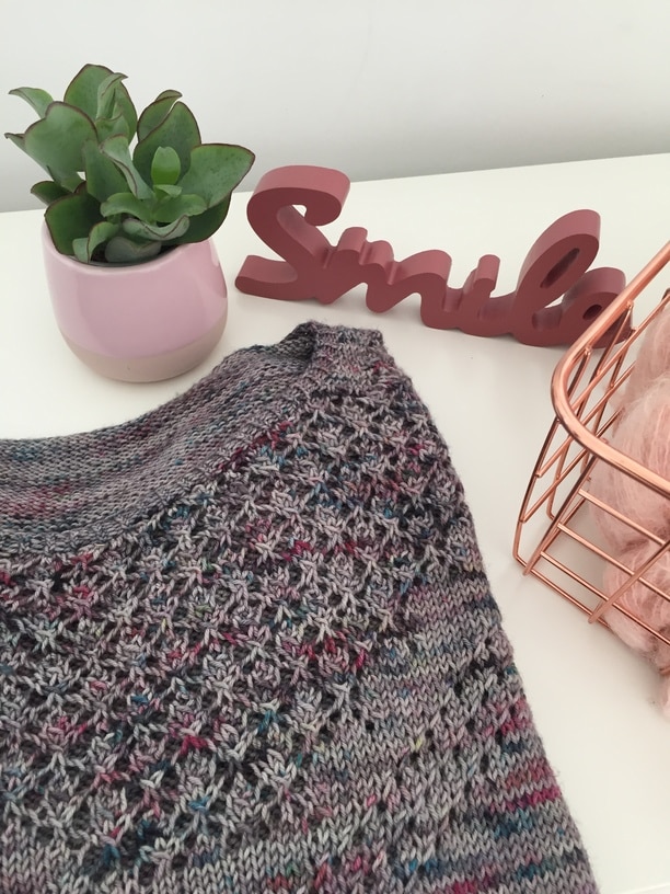 Pull pour femme en dentelle, Athyrium