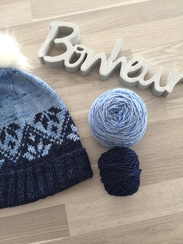 Ixia (hat) - bonnet tricoté en jacquard