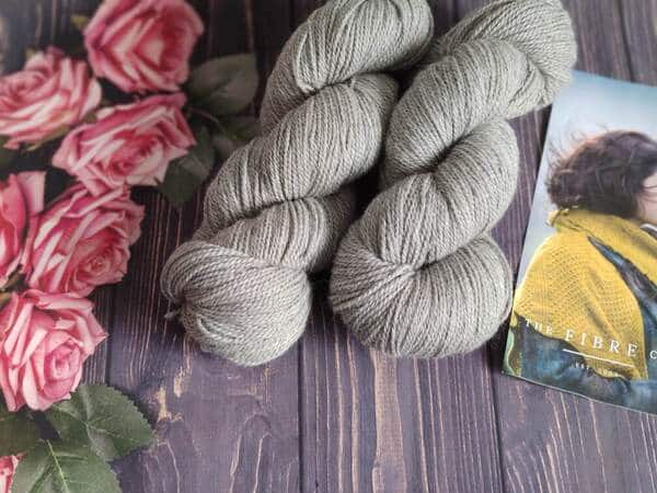 Hedera (Socks) , chaussettes délicates en dentelle au tricot