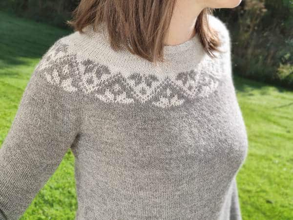 Ixia (sweater) - pull en yoke en jacquard