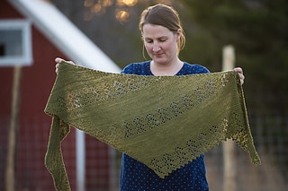 Nurlumintu - châle au tricot pour l'automne