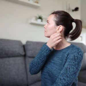 Hysope - Maloraé Designs - Pull raglan en dentelle