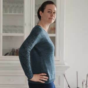 Hysope - Maloraé Designs - Pull raglan en dentelle