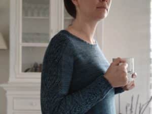 Hysope - Maloraé Designs - Pull raglan en dentelle