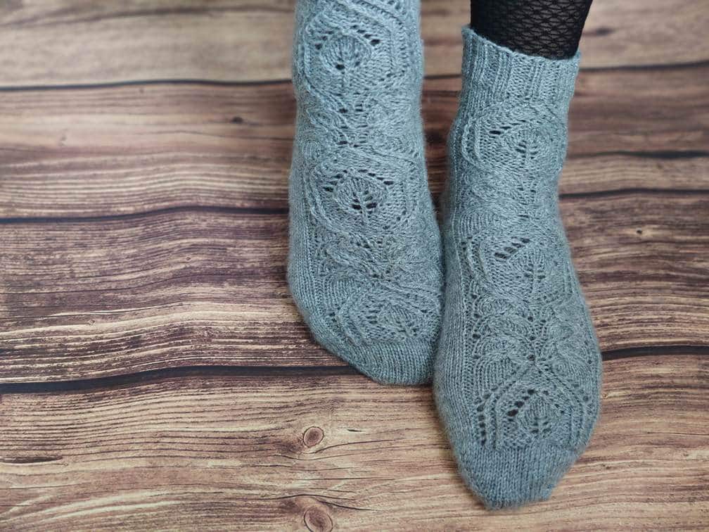 Hedera socks - Chaussettes au tricot - Maloraé Designs