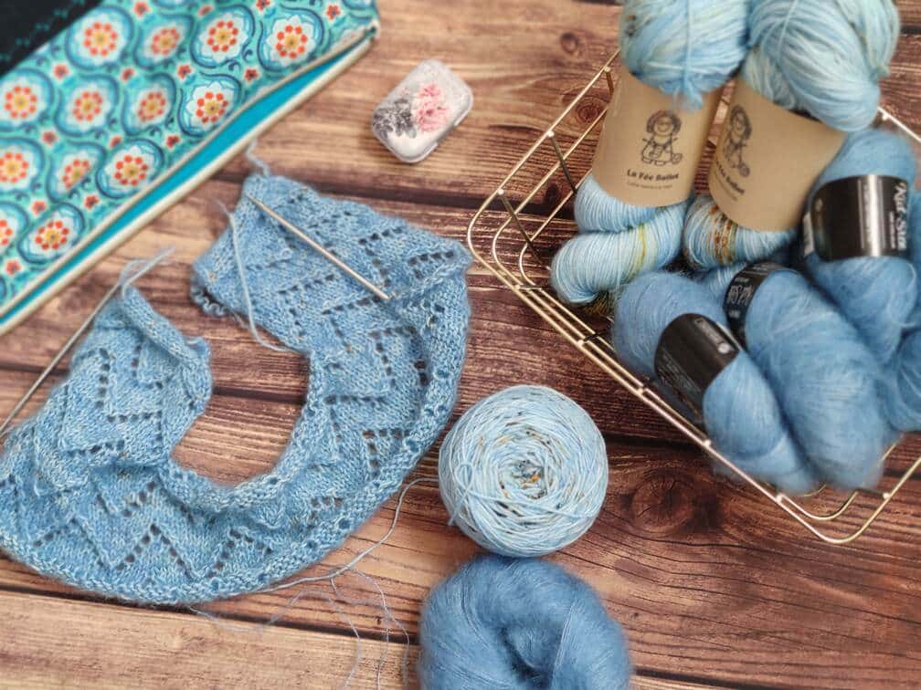 Achillée Cardigan - Gilet au tricot - dentelle - Maloraé Designs