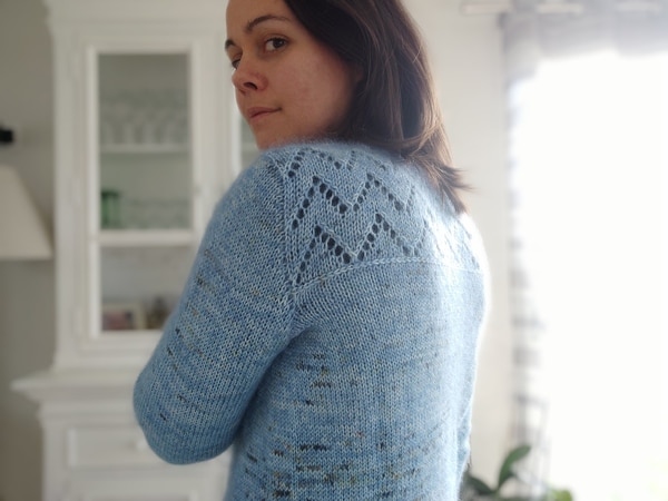 Achillée Cardigan - Gilet au tricot - dentelle - Maloraé Designs
