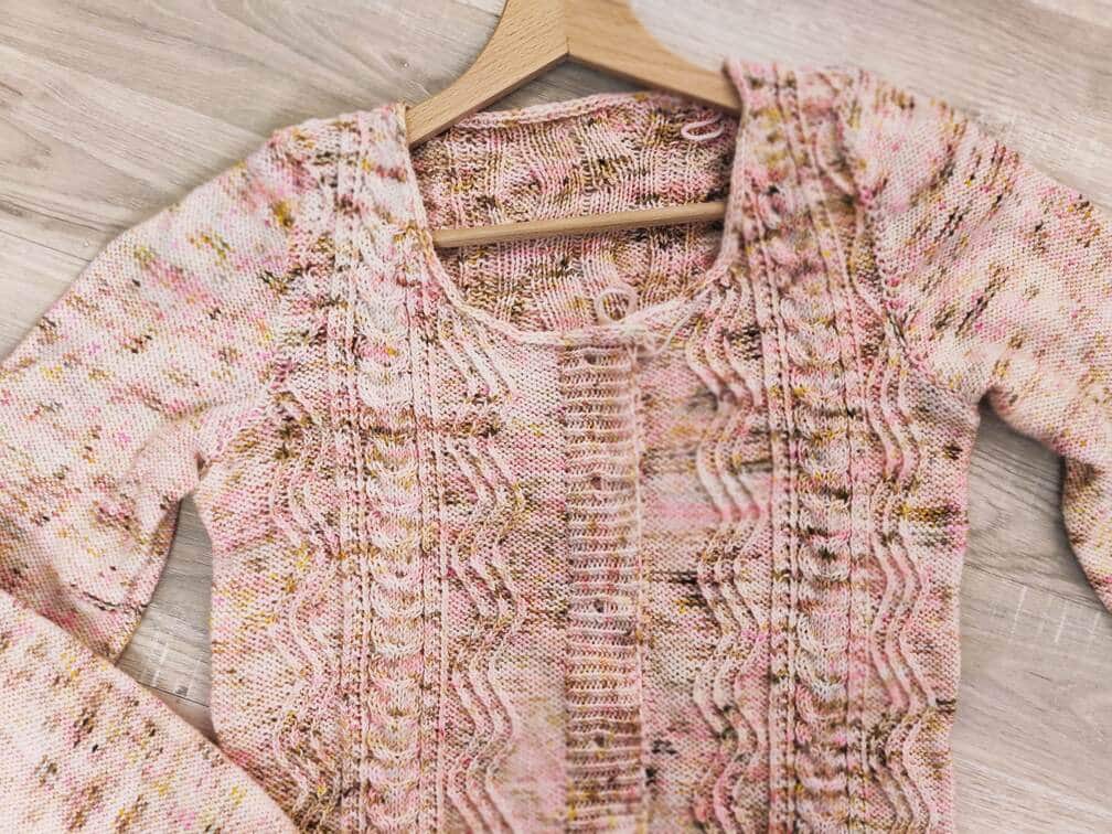 Bellis cardigan - Appel au test tricot - Maloraé Designs