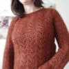 Pull Akebia - Pull femme en dentelle - Modèle au tricot - Maloraé Designs