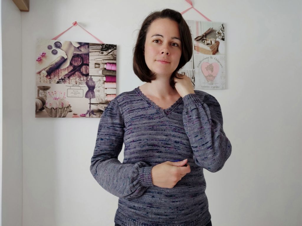 Scaevola - Pull basique au tricot - Maloraé Designs