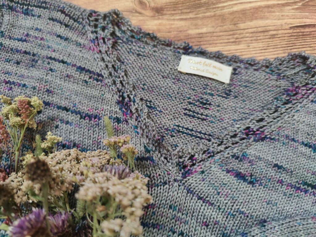 Scaevola - pull délicat au tricot - Maloraé Designs