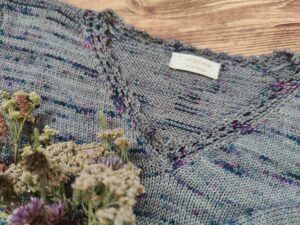 Scaevola - pull délicat au tricot - Maloraé Designs