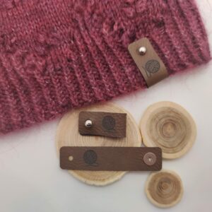 Étiquettes à rivets Pelote ? - Marron - Maloraé Designs