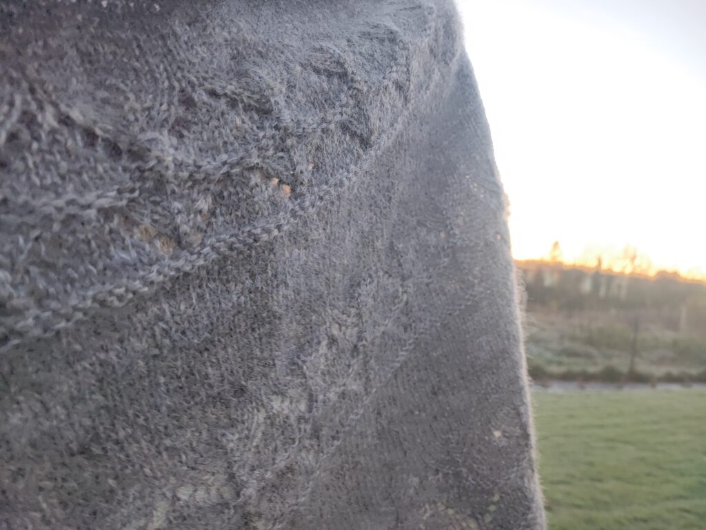 Drimys shawl - Patron de tricot gratuit - Maloraé Designs