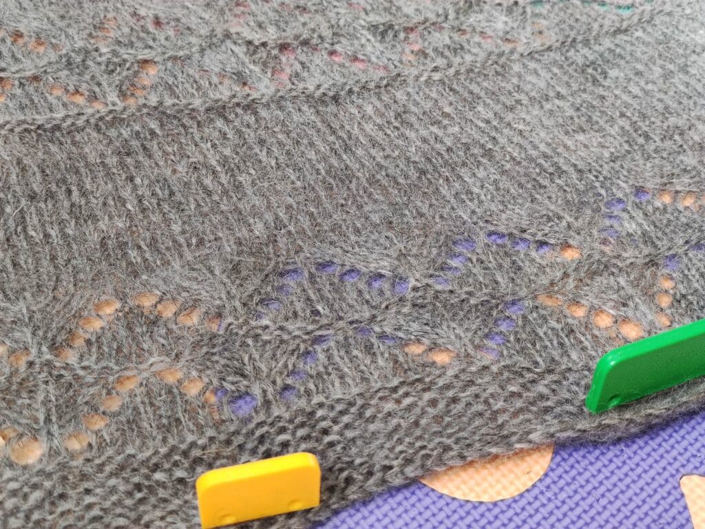 Blocage châle au tricot Drimys - Maloraé Designs