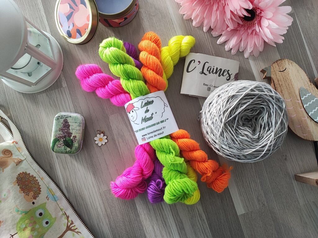 Podcast créatif - Épisode 33 - Chaussettes au tricot - Tutoriel gratuit - Maloraé Designs