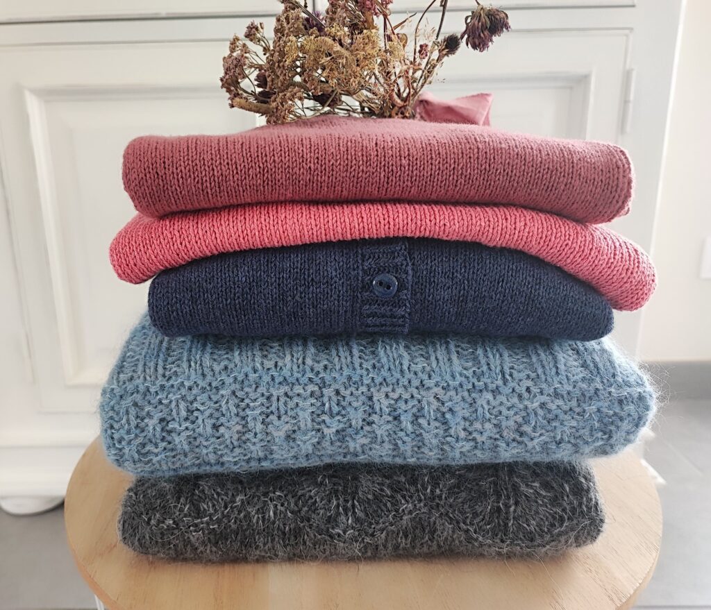 En juin, 1,2,3 nouveaux tricots sur les aiguilles! - Les coulisses - Résumé de juin - Mlaoraé Designs