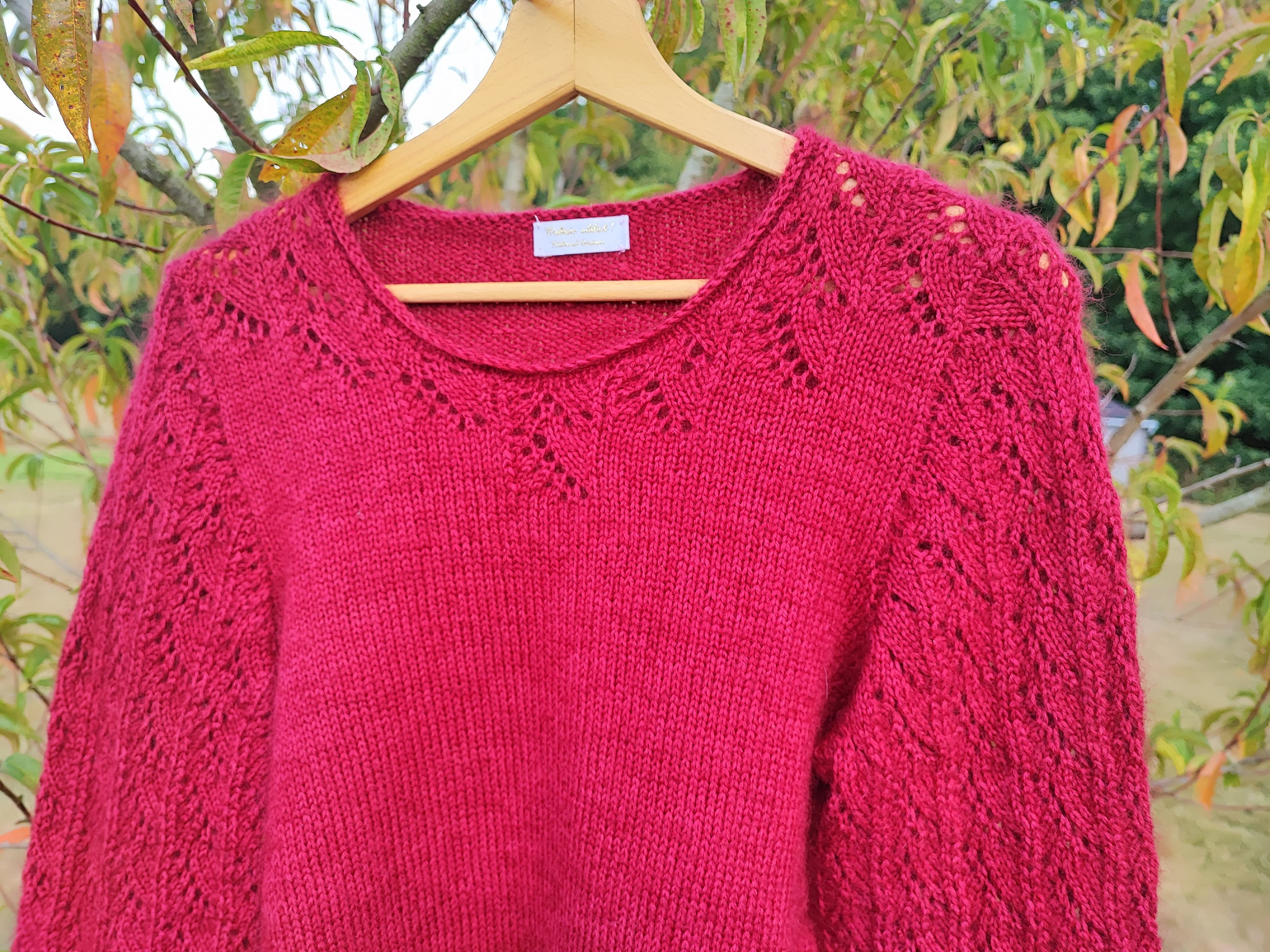 Irésine - Pull au tricot pour femme - Appel au test - Maloraé Designs