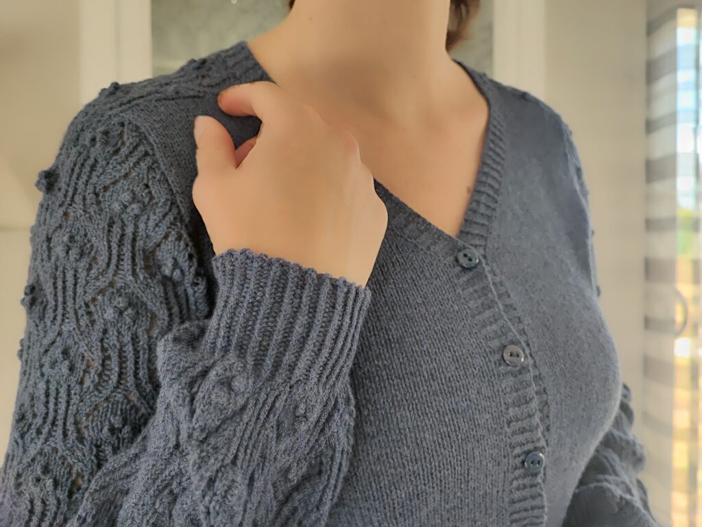 Gilet Céanothe - Dentelle - Patron Tricot femme - Maloraé Designs
