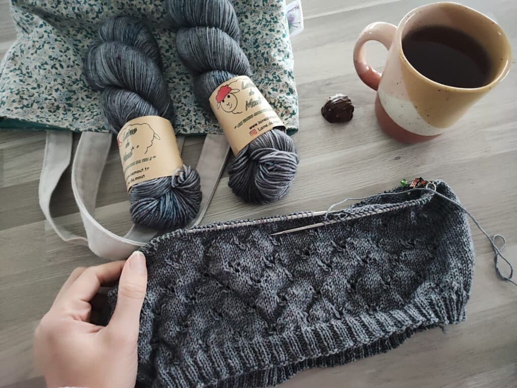 Montana V2 - Pull femme au tricot - Dentelle - Maloraé Designs