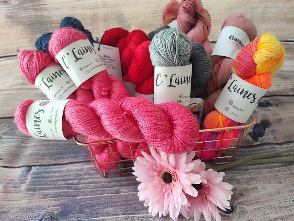 Achats laineux - Podcast Épisode 47, tricot, crochet et retour de salon ! - Vidéo Tricot - Maloraé Designs