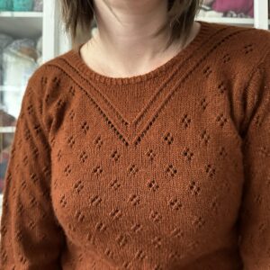 Stipa, un pull en dentelle délicate pour femme au tricot ! - Patron de tricot - Maloraé Designs