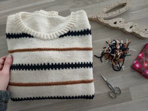 Deutzia, Un pull marinière au tricot revisité ! - Patron tricot - Rayures et jacquard - Maloraé Designs