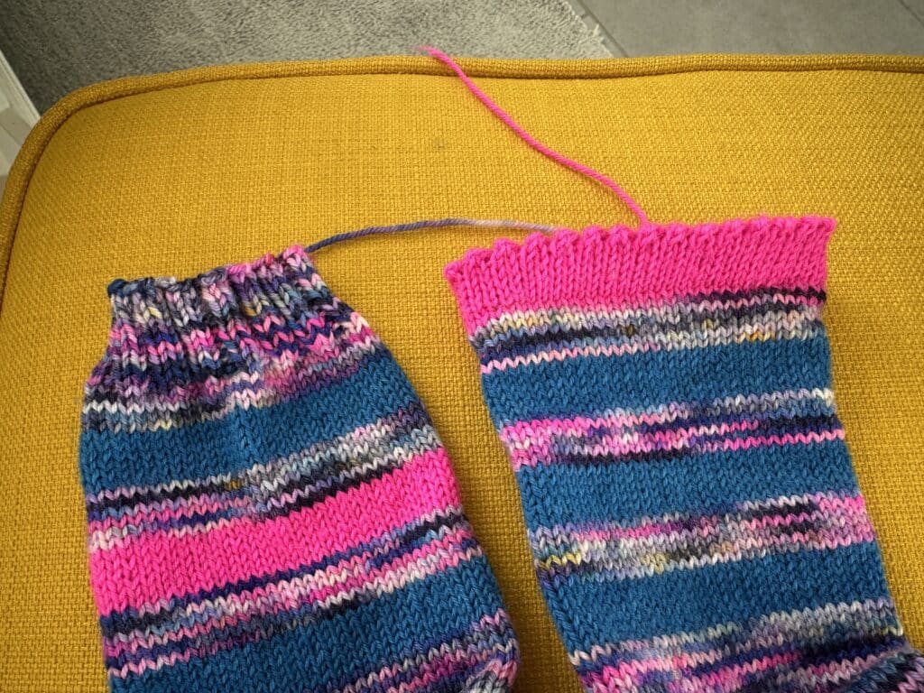 Your name socks, un appel au test tricot secret ! - Maloraé Designs