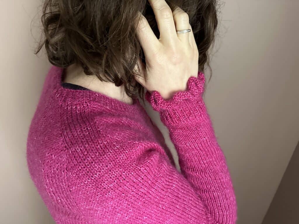 Sidalcea cardigan - Gilet au tricot pour femme - Patron tricot - Maloraé Designs