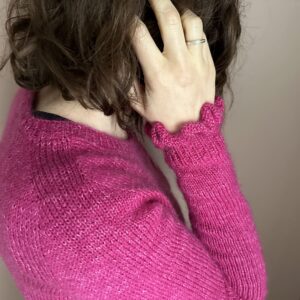 Sidalcea cardigan - Gilet au tricot pour femme - Patron tricot - Maloraé Designs
