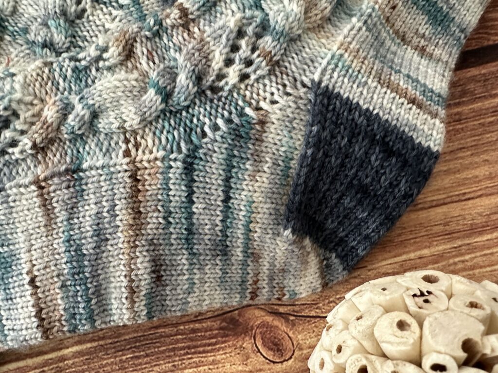 Chaussettes Winterfell - Collection de chaussettes GOT au tricot ! - Patron de tricot - Game of thrones - Maloraé Designs