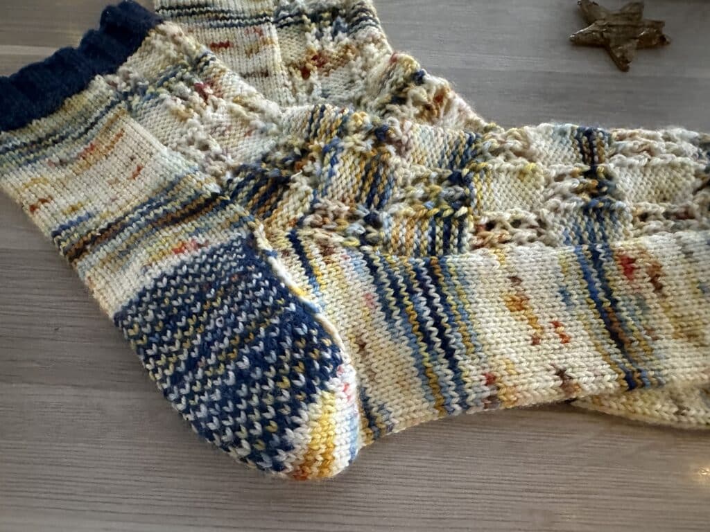 Chaussettes Dothraki - Collection de chaussettes GOT au tricot ! - Patron de tricot - Game of thrones - Maloraé Designs