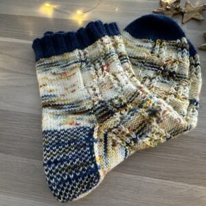 Chaussettes Dothraki - Collection de chaussettes GOT au tricot ! - Patron de tricot - Game of thrones - Maloraé Designs
