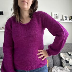 Bougainvillée - Patron de tricot - Pull au tricot pour femme - Mailles d'automne - Maloraé Designs