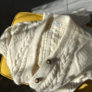 Diosma - gilet au tricot - Patron tricot - Mailles d'automne - Maloraé Designs
