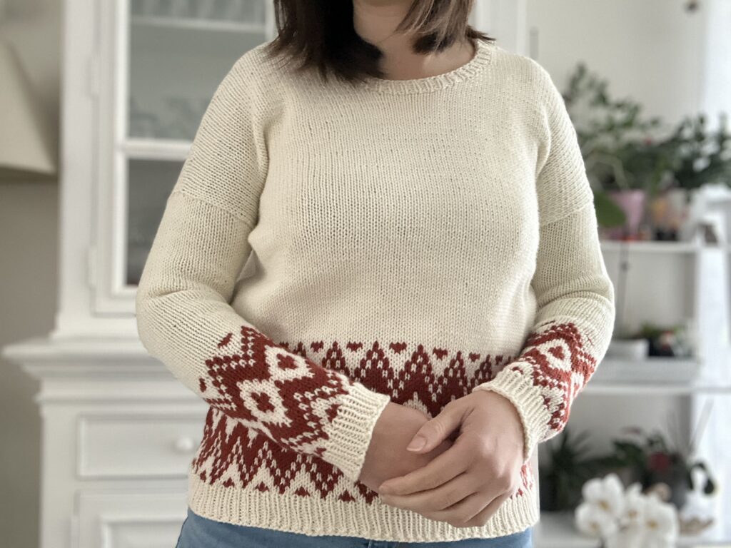 Tritoma - Pull au jacquard pour femme - Patron de tricot - Maloraé Designs
