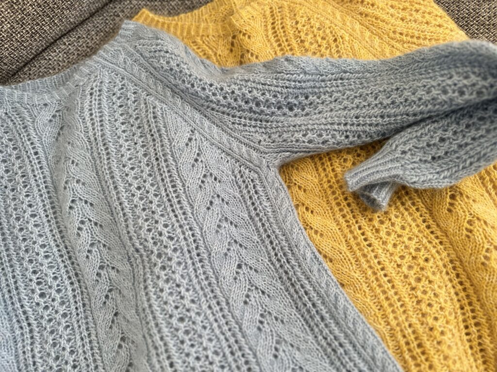 Grémil, un pull moelleux en dentelle au tricot ! - Patron de pull au raglan tricot pour femme - Dentelle - Maloraé Designs