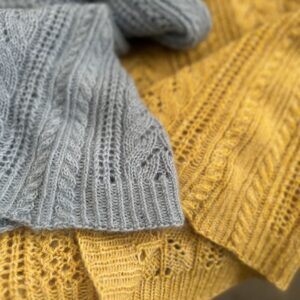 Grémil, un pull moelleux en dentelle au tricot ! - Patron de pull au raglan tricot pour femme - Dentelle - Maloraé Designs