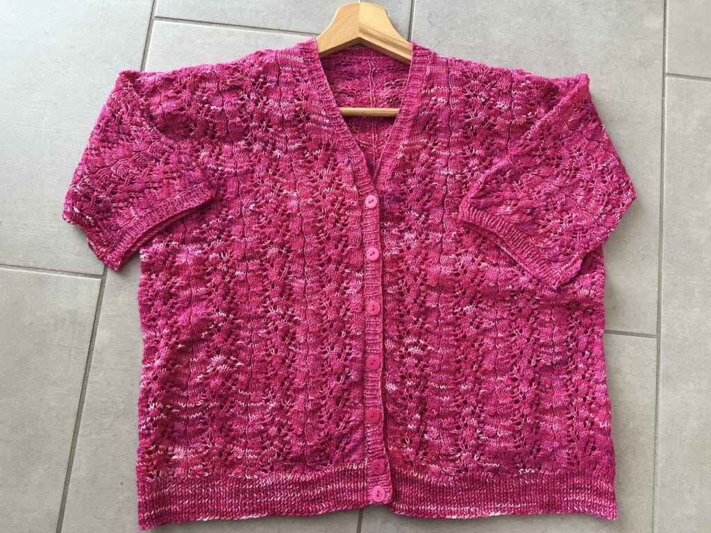 Gaura, le top pour femme tricoté en dentelle ! (Test)