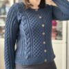 Acalypha -Patron de gilet pour femme - Torsades - Patron de mars 2025 - Maloraé Designs