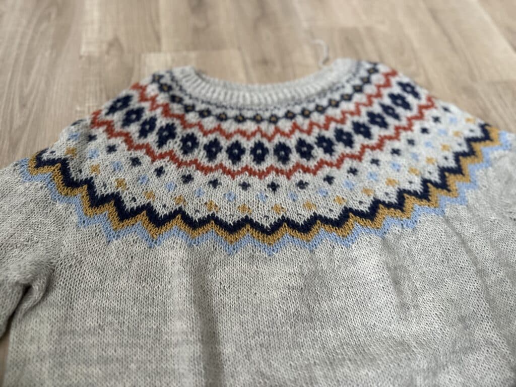 Camara, un pull en jacquard au tricot ! (Appel au test) - Patron de tricot pour femme - Maloraé Designs