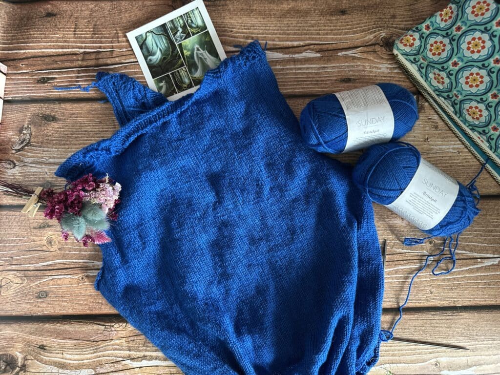 Pull au tricot - Nouveau patron de tricot pour femme - Maloraé Designs