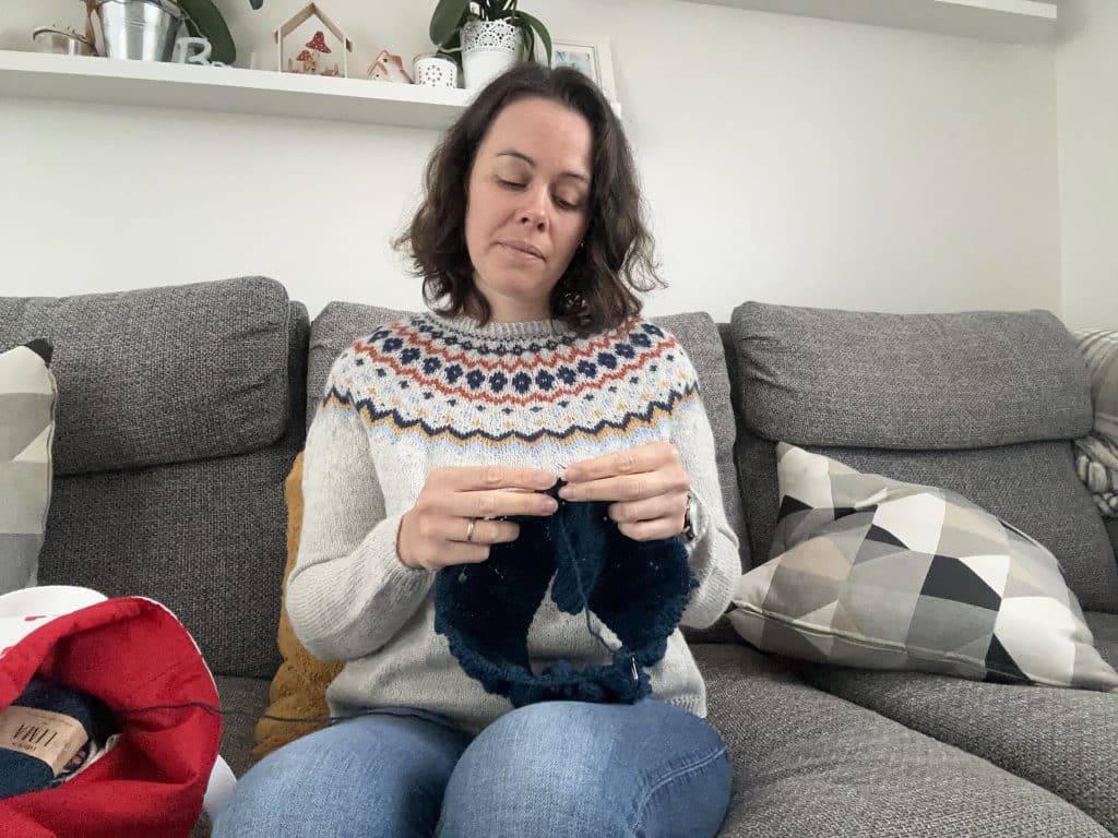Camara, patron de pull jacquard pour femme au tricot ! - Nouveau patron de tricot - Maloraé Designs