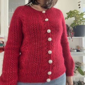 Grémil cardigan, un gilet moelleux en dentelle au tricot ! - Patron de gilet au tricot pour femme - Maloraé Designs