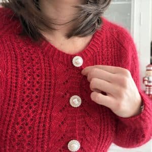 Grémil cardigan, un gilet moelleux en dentelle au tricot ! - Patron de gilet au tricot pour femme - Maloraé Designs