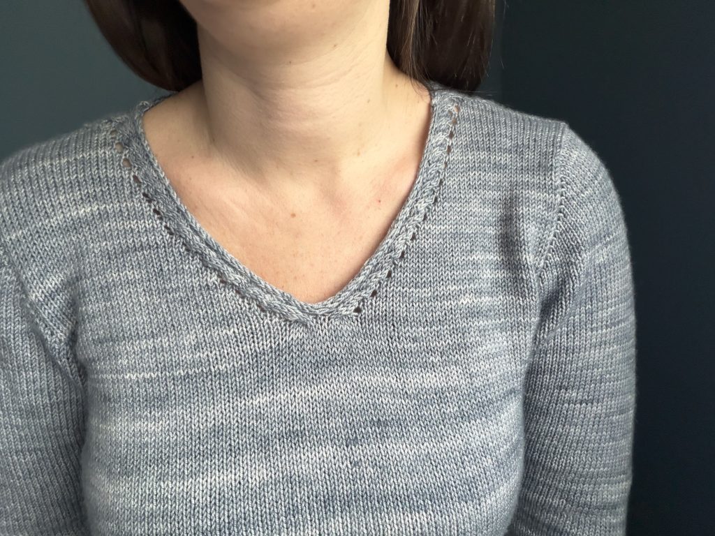 Pull Amsonia - Patron de pull au tricot pour femme - Maloraé Designs